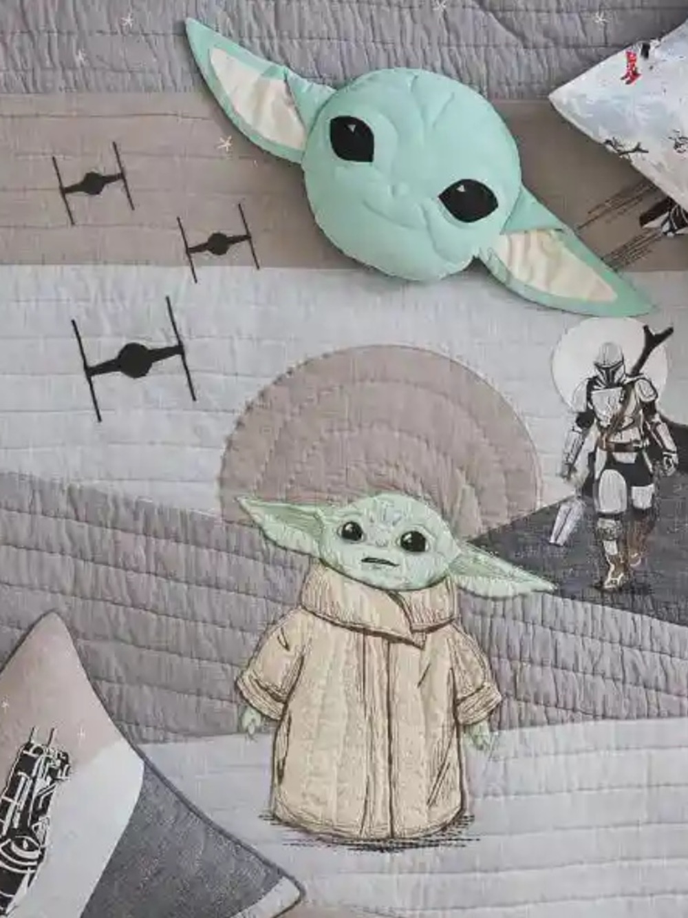 Pottery Barn Star Kids Star Wars Mandalorian The Child Grogu Hug Pillow Buddy